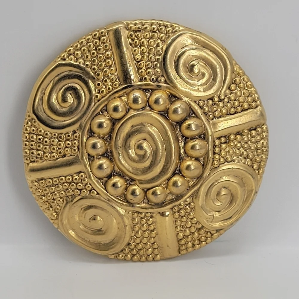 Vintage Signed PEARL 1990 Belt Buckle Round Gold Metal Enamel